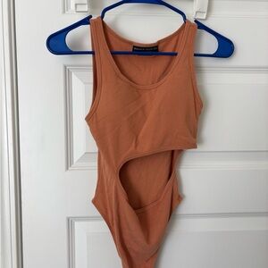 Alphalete Bodysuit in Warm Orange